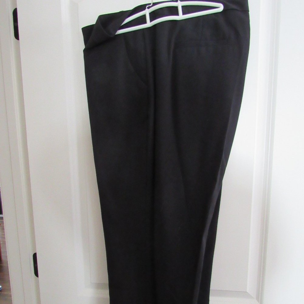 Women's Business Suit - Basic Black